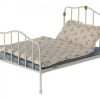 Children Maileg | Maileg Bed, Parent Mouse - Off White