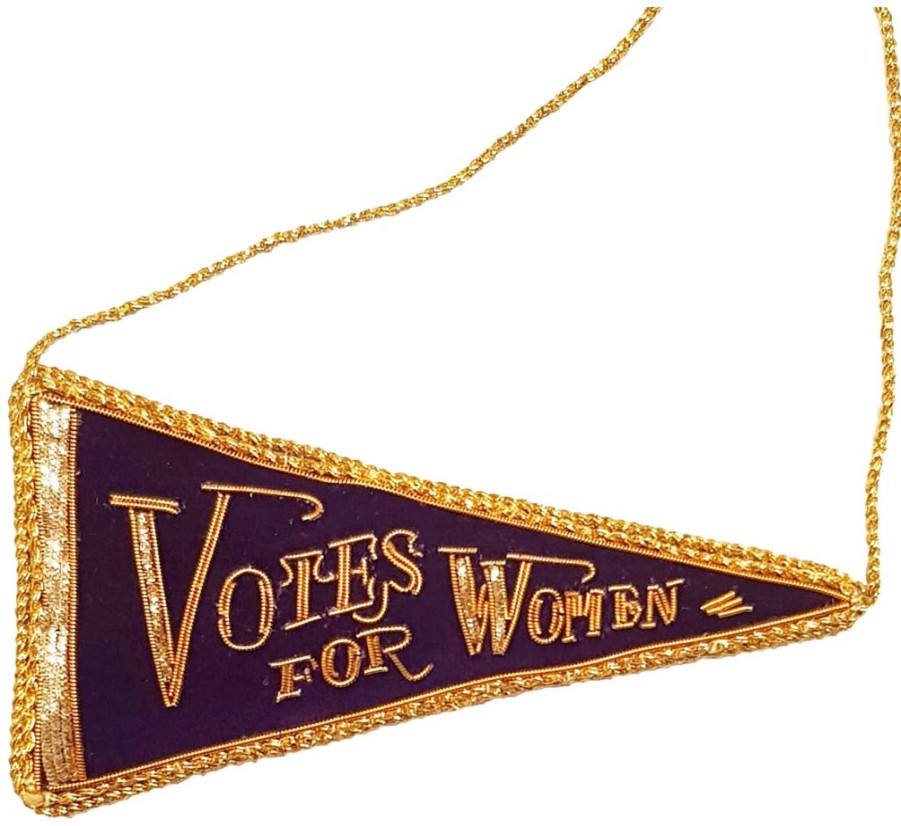 Decor St. Nicolas | St. Nicolas Votes For Women Ornament